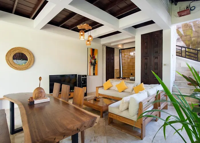 Villa Lunacasa, Modern Comfort In Balinese Style, 500m To Beach Seminyak