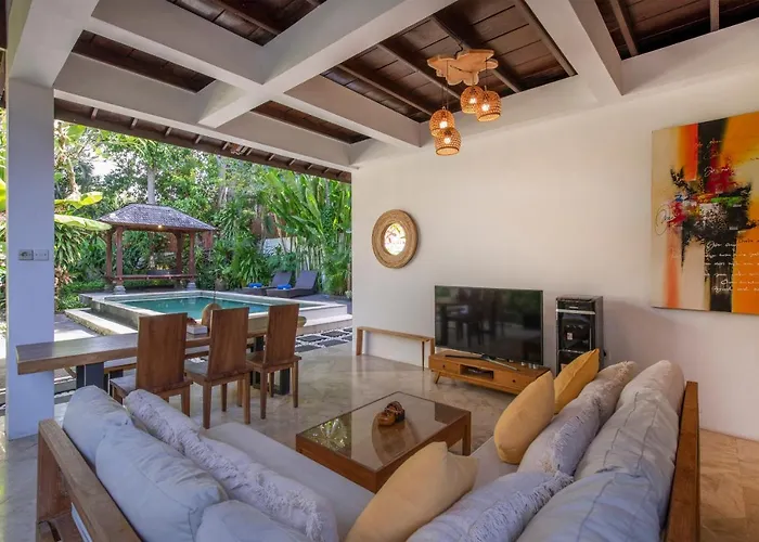 Villa Lunacasa, Modern Comfort In Balinese Style, 500m To Beach *